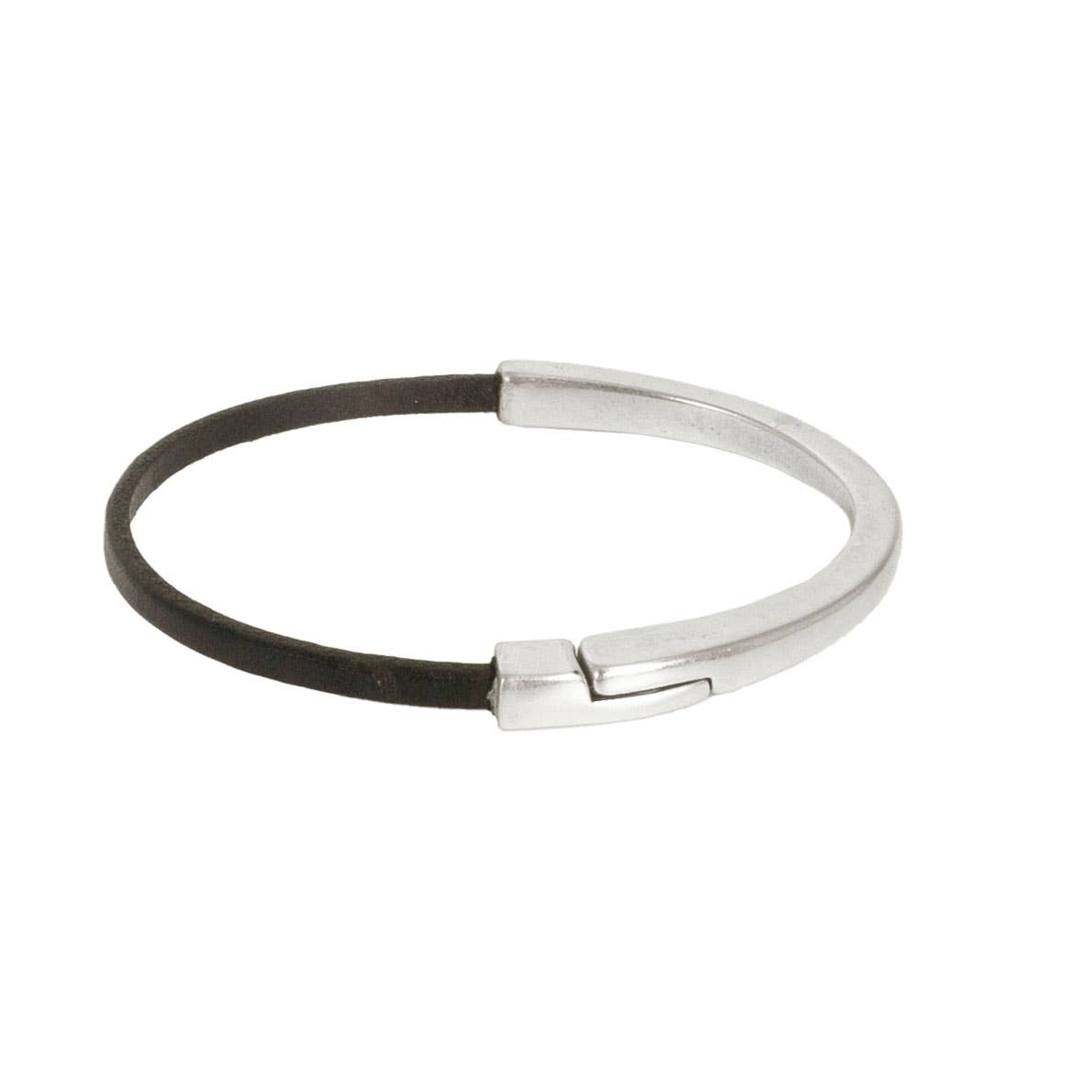 Butler Hill - Lubec Cuff Bracelet: Black / Medium - MaisonBeach