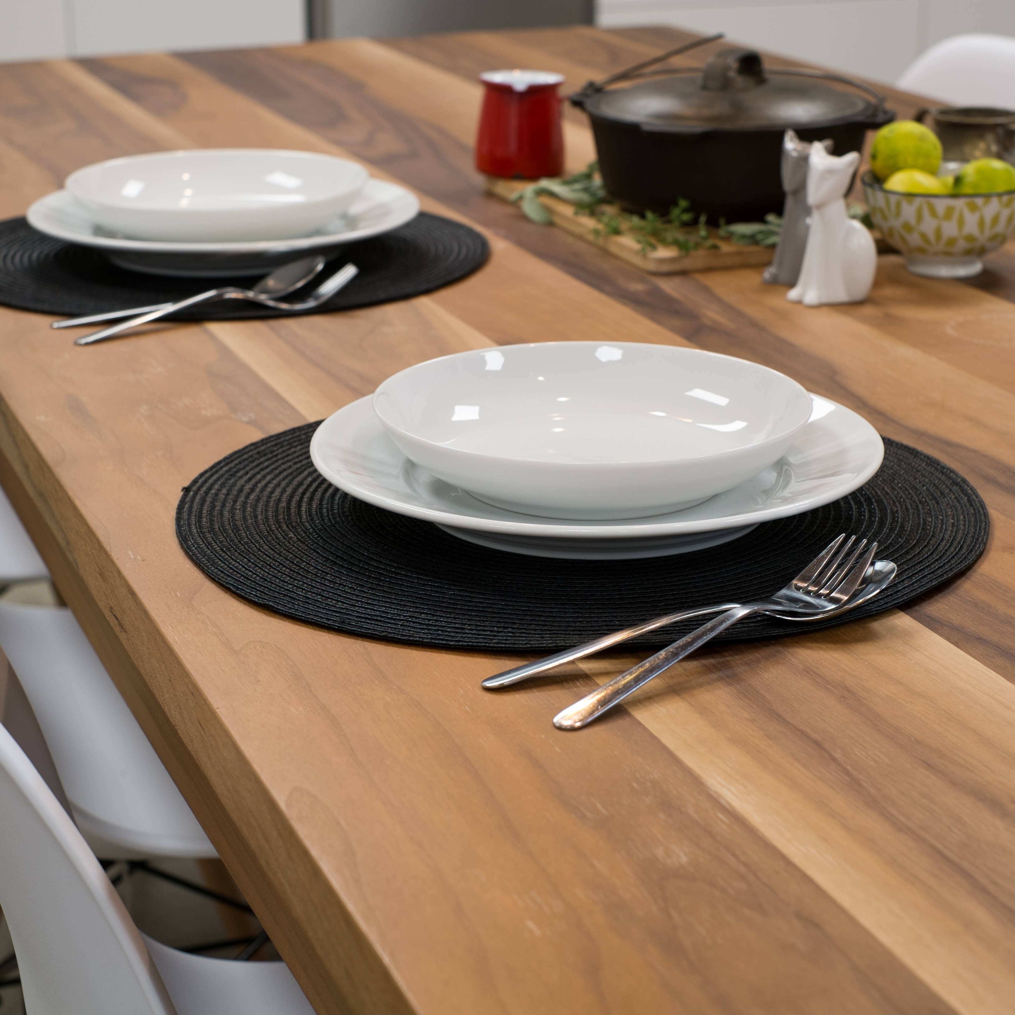 Now Designs by Danica - Disko Black Round Placemat - MaisonBeach