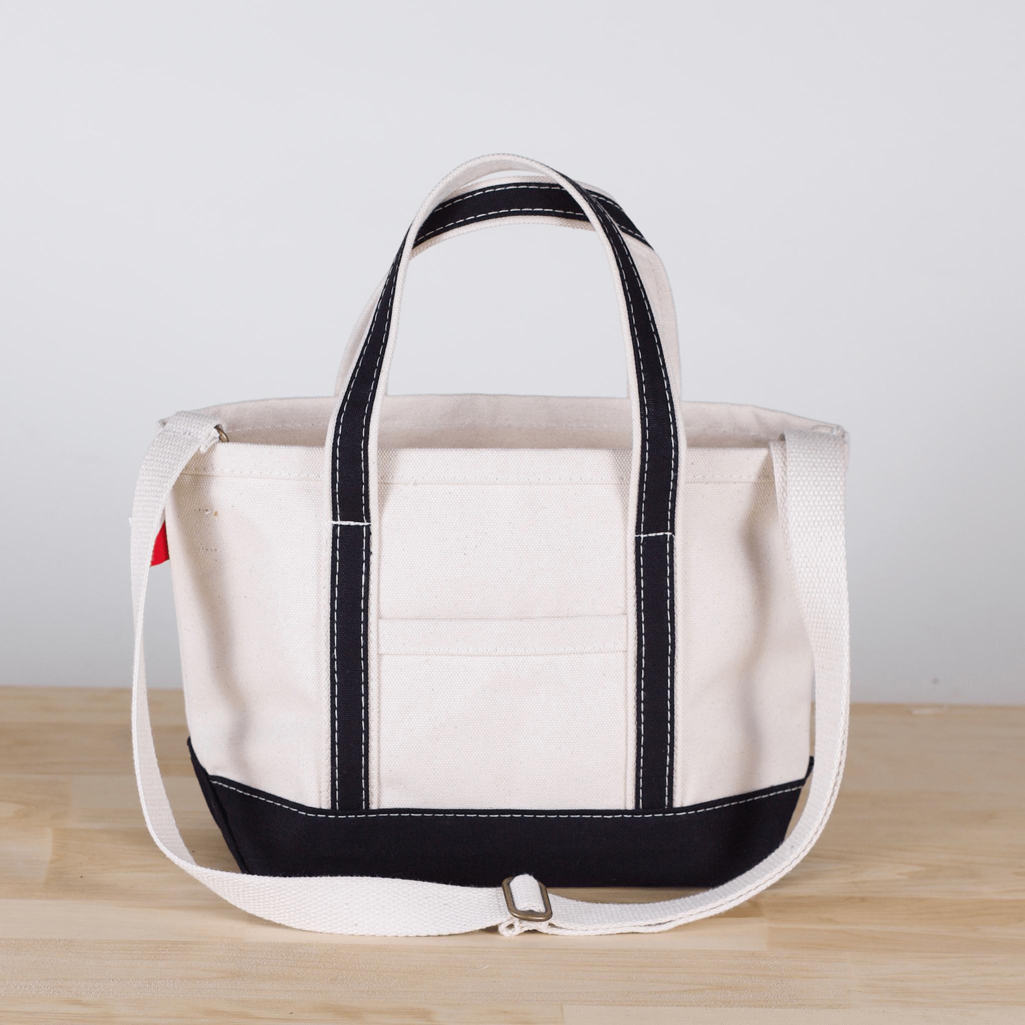 ShoreBags - Nantucket Crossbody Tote-Black - MaisonBeach